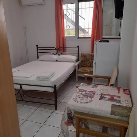 Hellenic Sun アパート ラッシ