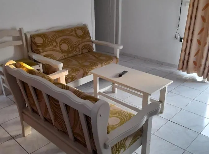 アパート Hellenic Sun ラッシ