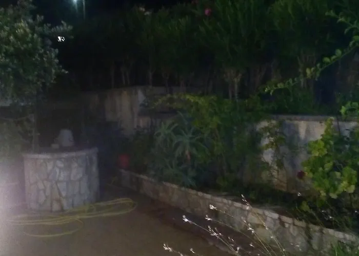 アパート Hellenic Sun ラッシ